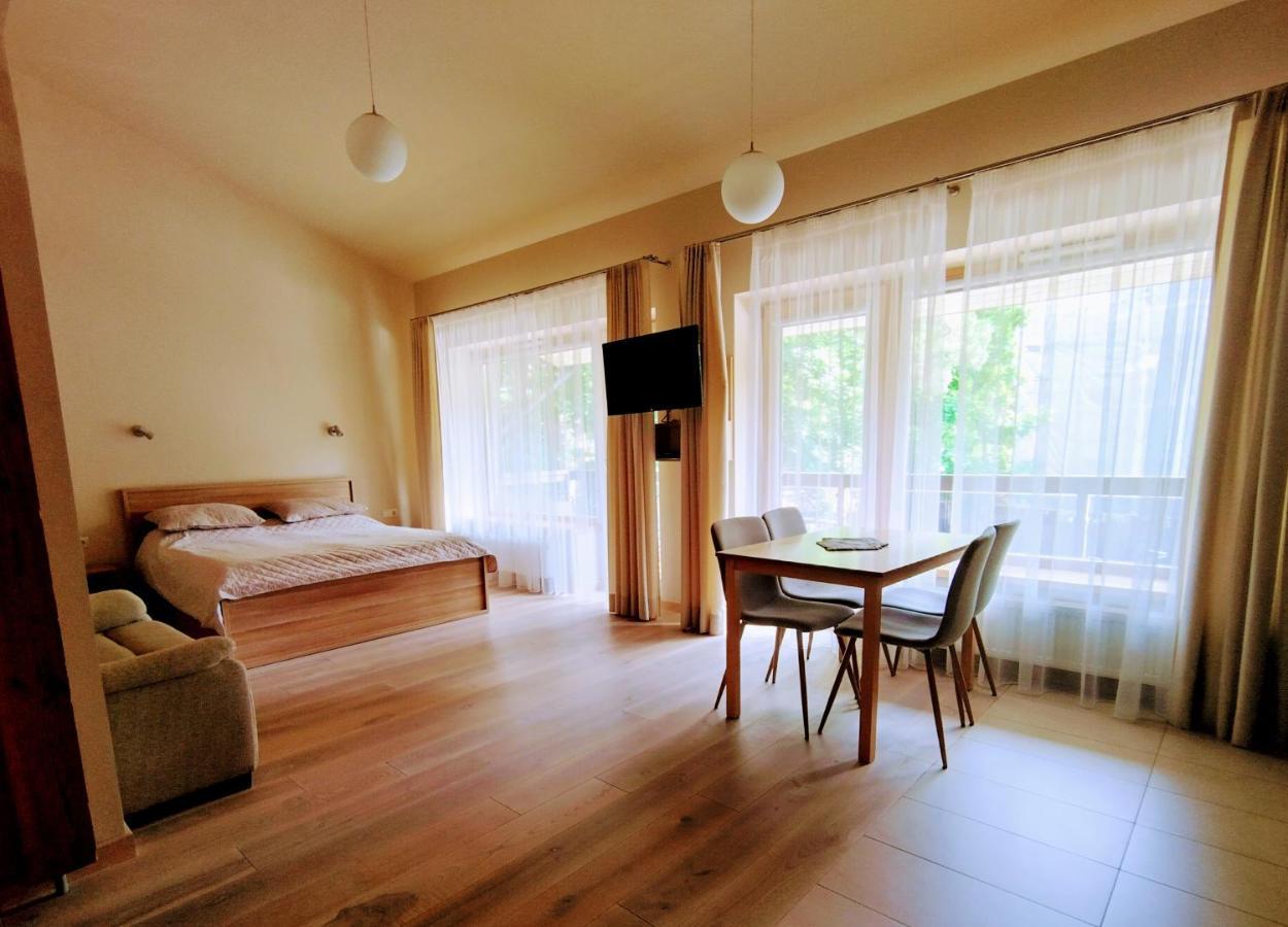 Anbo Vila Palanga Buitenkant foto